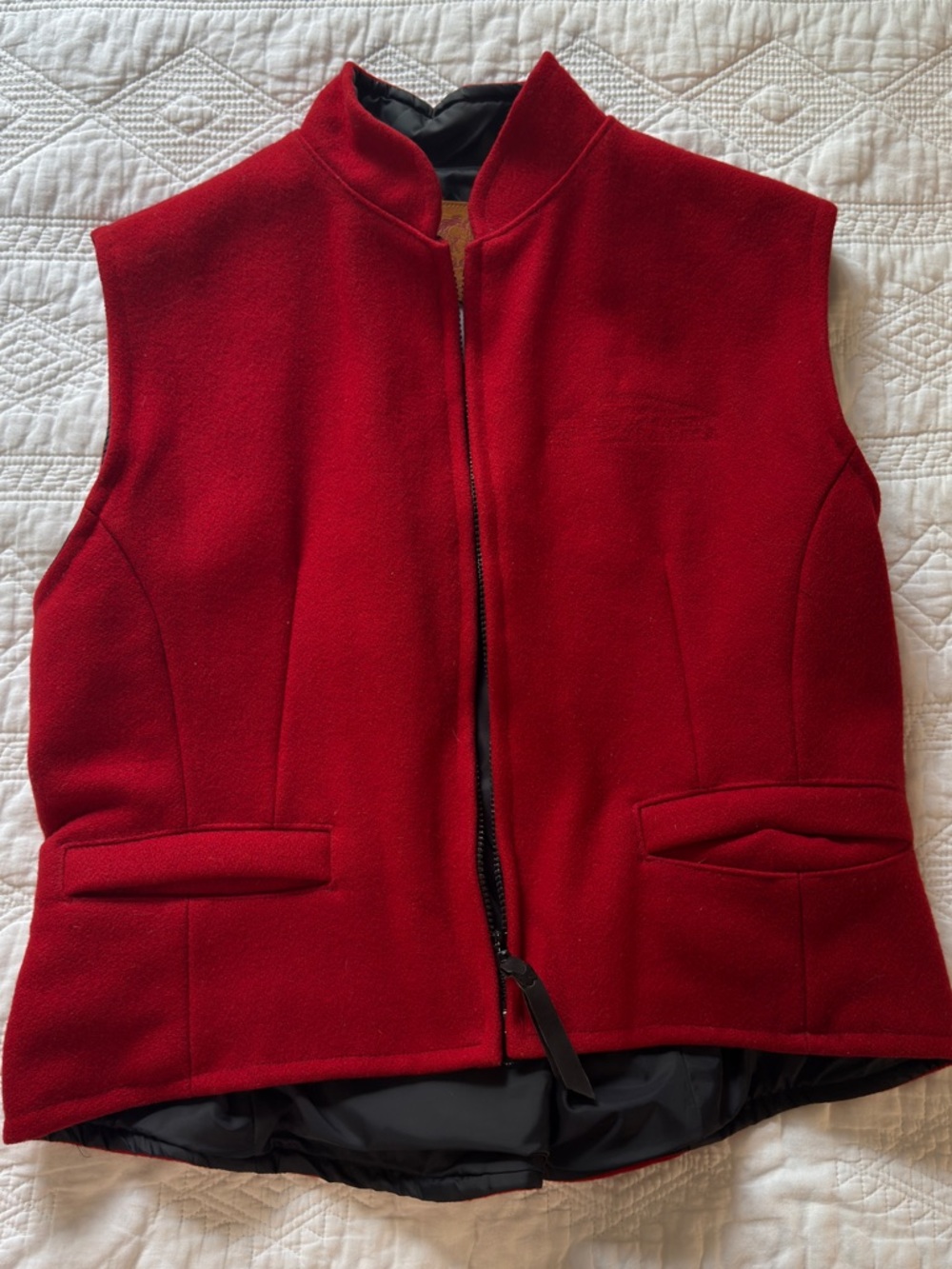 Women’s Schaefer Outfitters Red Wool Vest Zip-Front L